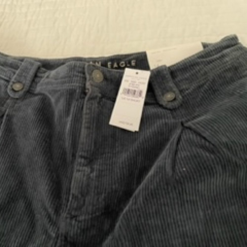NEW American Eagle Wide Wale Corduroy
